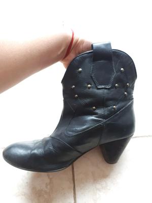 Botas texanas CUERO T 38