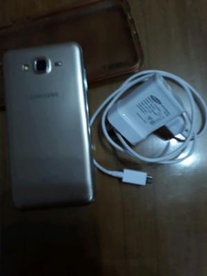 Vendo Smartphone Samsung Galaxy J7, dual chip