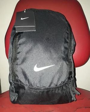 Botinero nike ss1