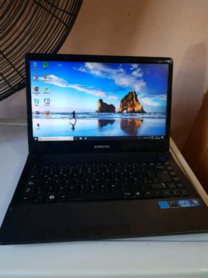 Notebook Samsung intel 5 (Np300e4a)