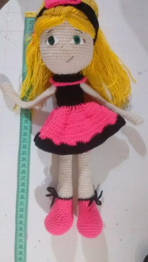 Muñeca Alya Amigurumi crochet
