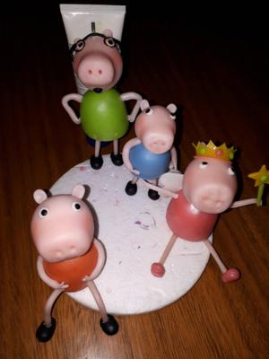 Pepa pig en porcelana fria