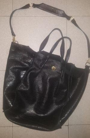 Cartera marca besha cuero