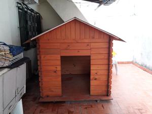 Vendo casita de madera para niños
