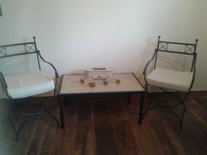 Jgo de Mesa de Hierro con Marmol travertino y 2 sillones