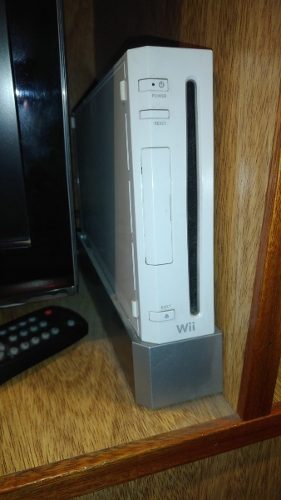 Wii Original + 9 Juegos + 2 Controles + Guitarra + Wii Fit