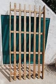 elastico de cama madera sin uso para una plaza