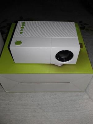 PROJECTOR LED 1