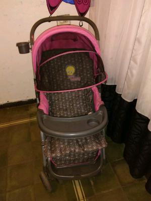 Vendo cochesito Looney toones Niña