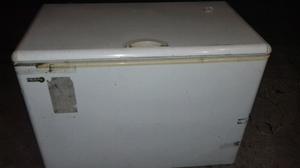 Vendo freezer neba