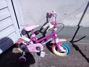 Bici para nena nueva con rueditas