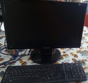 MONITOR LCD SAMSUNG 19 + teclado de regalo