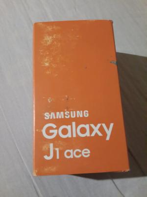 Caja de Samsung j1 ace