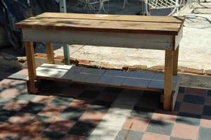 mesa de trabajo de madera