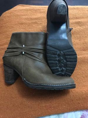 Botas de cuero