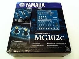 Combo Consola Yamaha + Parlantes 15