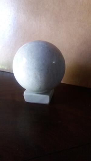 Esfera de marmol onix con base