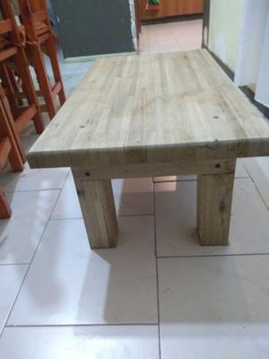 mesa ratona de madera
