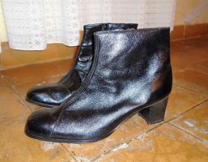 BOTAS DE CUERO - TALLE GRANDE Nº 42