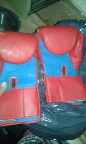 Vendo guantes de box