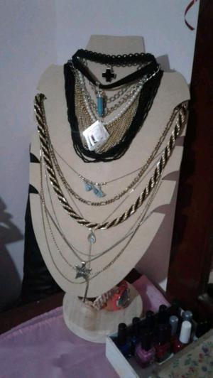 Porta collares hermoso