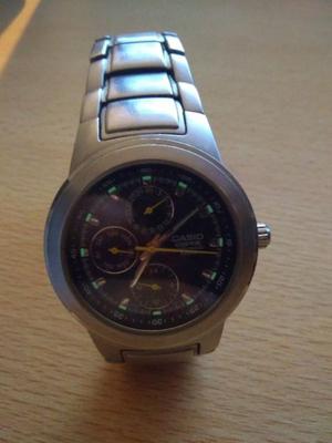 Reloj Casio Edifice Ef 308 fondo negro