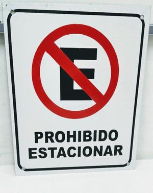 Cartel Prohibido Estacionar Con Agarres Metalicos