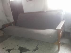 FUTON 3 CUERPOS CON COLCHON Y FUNDA