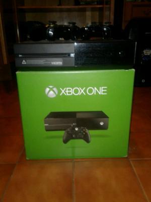 Regalo xbox one de 500gb impecable