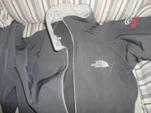 VENDO HERMOSA CAMPERA DE NEOPRENE TALLE 10