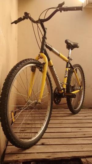 bicicleta mountain bike skinred rodado 26 lista para usar !