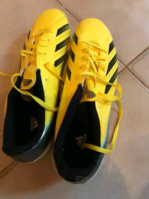 BOTINES ADIDAS NUEVOS