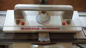 Máquina de tejer knittax