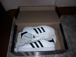 Vendo Adidas Superstars