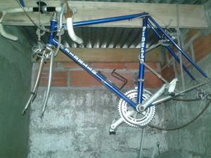 Vendo bici de carrera italiana