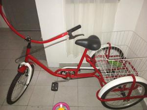 Vendo bicicleta tres ruedas nueva