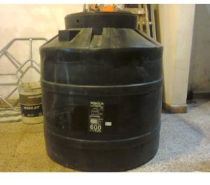 tanque de agua bicapa de 600 litros