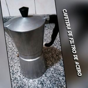 Cafetera de acero usada