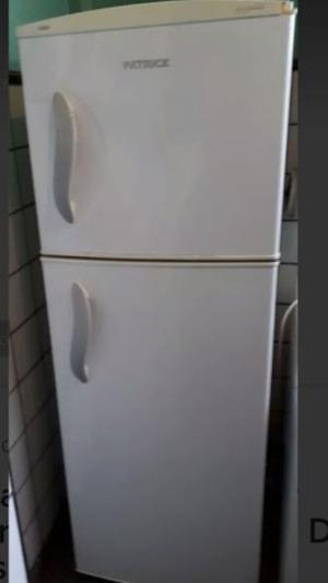 HELADERA PATRICK MAXI FRESH EXCELENTE FREEZER