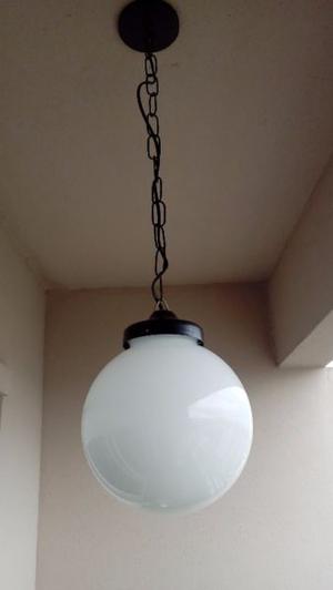 Lámpara colgante con bola de vidrio grande
