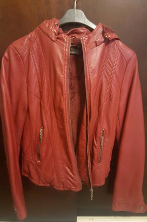 Campera de Cuero Roja