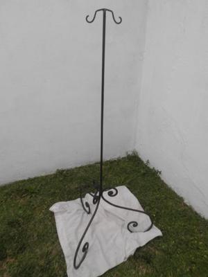 Perchero paragüero de hierro forjado antiguo