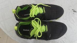 Zapatillas Reebok usada