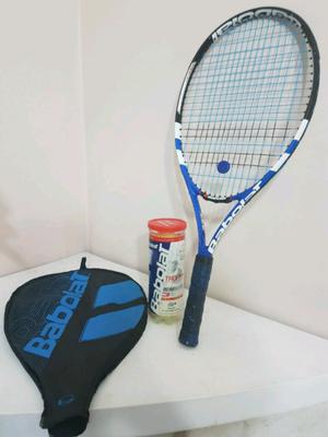 Raqueta Babolat de niño con set de 3 pelotas Babolat.