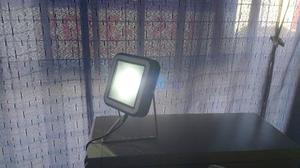 Reflector/lampara De Led Solar/usb.