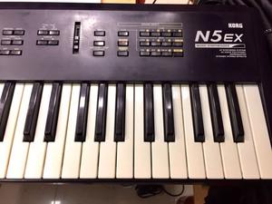 Sintetizador Korg N5 ex