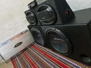 Sonido Pioneer impecable