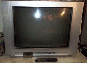 TV Admiral 29" c/Control. Negociable