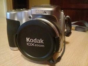 Cámara Digital Kodak Easyshare Z650 + Estuche