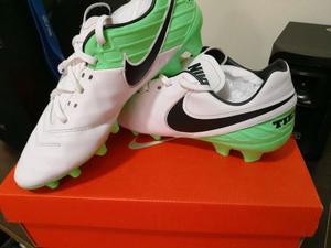 BOTINES NIKE TIEMPO MYSTIC V FG A ESTRENAR